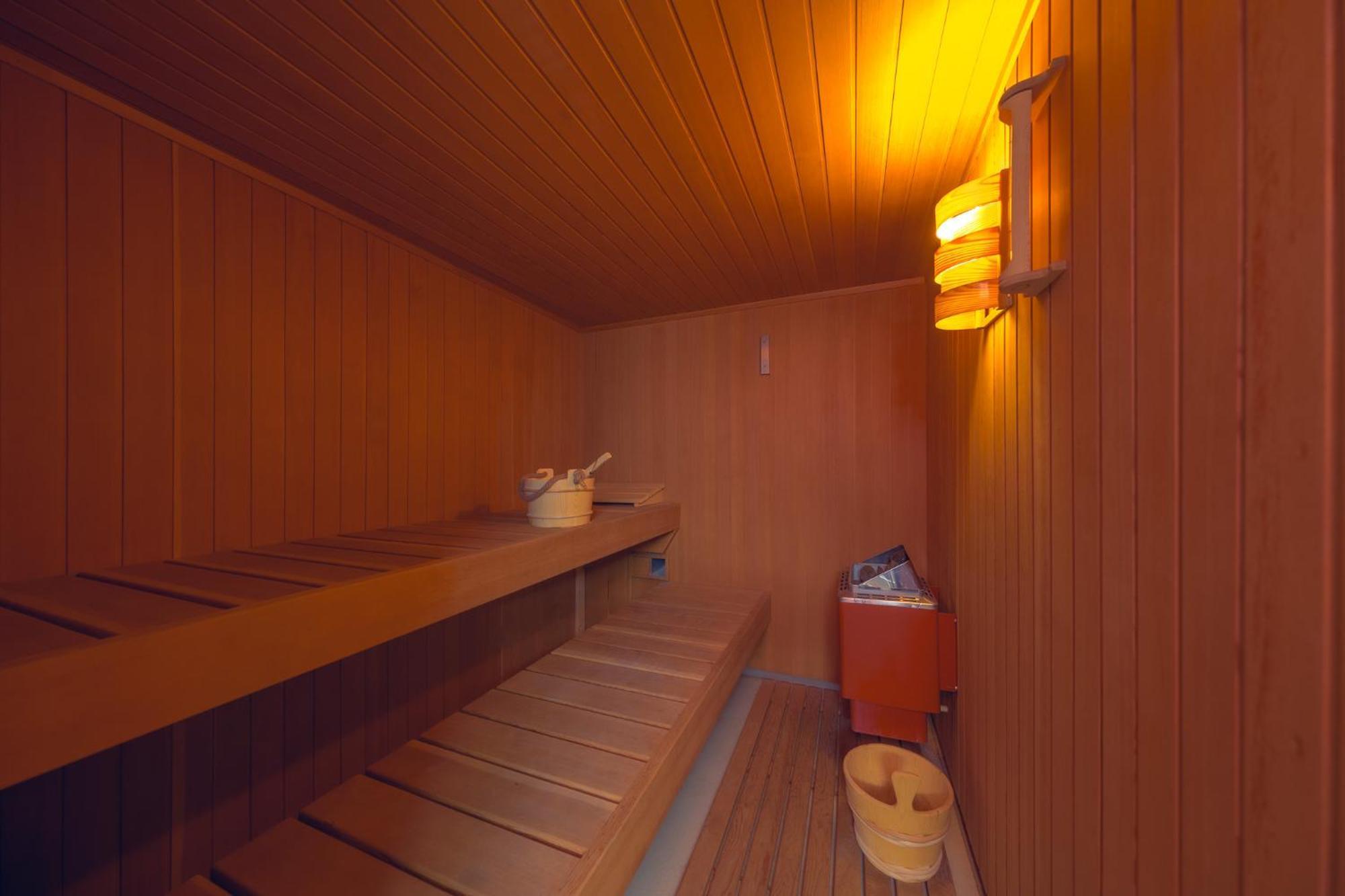 Smart Luxury - Private Gym, Hot Tub & Sauna 케플라비크 외부 사진
